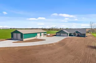 932 Meadowlark Rd, De Pere, WI 54115 - Photo 2