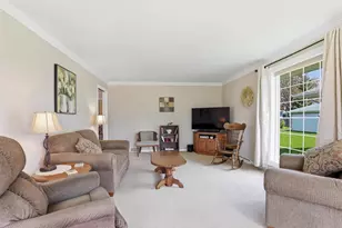 1024 Roberts Ave, Appleton, WI 54914 - Photo 2