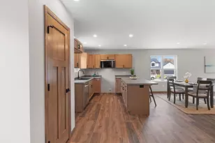 1801 Southland Ln, New London, WI 54961 - Photo 6