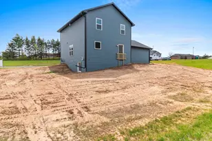 1801 Southland Ln, New London, WI 54961 - Photo 40