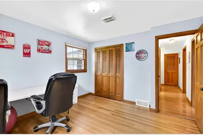 1221 Division Street, Green Bay, WI 54303 - Photo 20