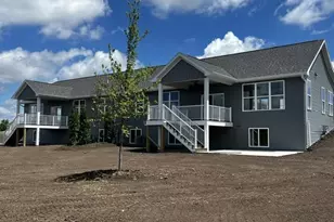 812 Lakeview Ln, Ripon, WI 54971 - Photo 2