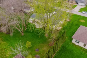 5154 Village Rd, Butte Des Morts, WI 54927 - Photo 46