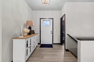 4770 N Vincent Dr, , WI 54913 - Photo 2
