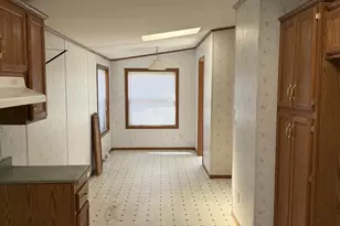 N6720 S 3rd St, Crivitz, WI 54114 - Photo 10