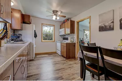 161 Garfield Avenue, Clintonville, WI 54929 - Photo 12