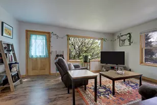 161 Garfield Ave, Clintonville, WI 54929 - Photo 8