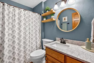 220 East Ridge Street, New London, WI 54961 - Photo 26