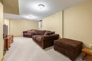 1678a Drum Corps Dr, Menasha, WI 54952 - Photo 18