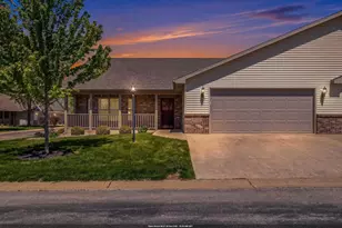 1359 Moonlight Ln, Fond du Lac, WI 54937 - Photo 1