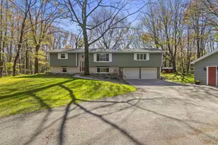 6710 Gregory Ln, Little Suamico, WI 54171 - Photo 64