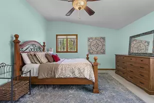 6710 Gregory Ln, Little Suamico, WI 54171 - Photo 28