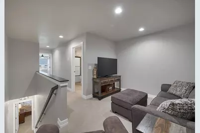 2812 Elm Tree, Howard, WI 54313 - Photo 4