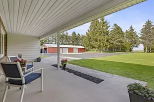 6911 Fahley Rd, Oshkosh, WI 54904 - Photo 10