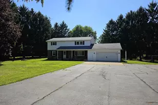 6911 Fahley Rd, Oshkosh, WI 54904 - Photo 8