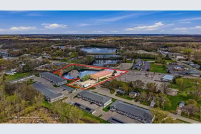 2107 Velp Avenue, Green Bay, WI 54303 - Photo 2