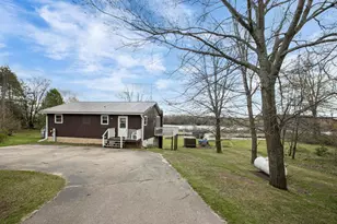 321 Lake Dr, Gresham, WI 54128 - Photo 2