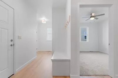 1901 Hidden Hollow Lane, Manitowoc, WI 54220 - Photo 4
