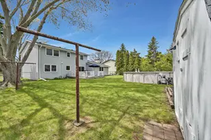 413 S Good Hope Rd, De Pere, WI 54115 - Photo 50