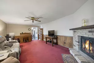 413 S Good Hope Rd, De Pere, WI 54115 - Photo 32
