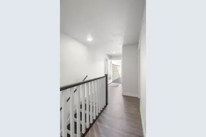 228 Jackson Street, Green Bay, WI 54301 - Photo 18