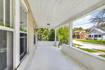 355 Oak Street, Menasha, WI 54952 - Photo 4
