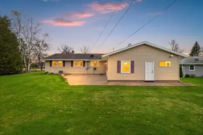 224 National Avenue, Brillion, WI 54110 - Photo 2