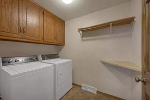 2941 Mayflower Rd, Green Bay, WI 54311 - Photo 30