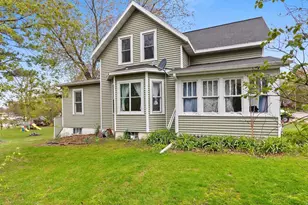 63 12th St, Clintonville, WI 54929 - Photo 1