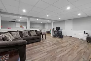 W2572 Colonial Ct, Appleton, WI 54915 - Photo 30