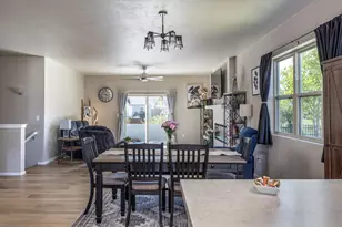 N9339 Gemstone Ct, Appleton, WI 54915 - Photo 10