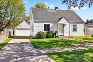 1236 E Glendale Ave, Appleton, WI 54911 - Photo 2