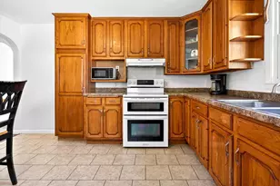 1236 E Glendale Ave, Appleton, WI 54911 - Photo 4
