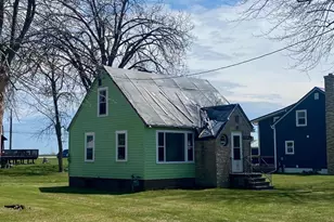131 McKinley St, Two Rivers, WI 54241 - Photo 20