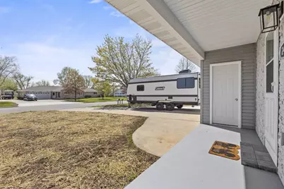 2461 Vandenbergh Place, Green Bay, WI 54311 - Photo 4