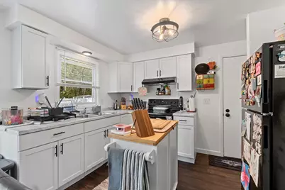 2516 View Court, Green Bay, WI 54303 - Photo 6