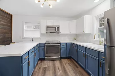 1226 Bay Shore Drive, Oshkosh, WI 54901 - Photo 16