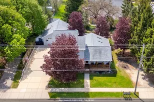 605 Maple St, Palmyra, WI 53156 - Photo 1