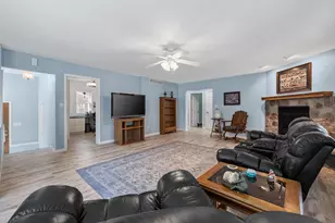 605 Maple St, Palmyra, WI 53156 - Photo 28
