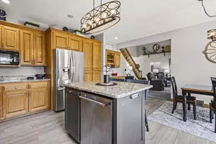 4240 N Wedgewood Dr, Appleton, WI 54911 - Photo 8
