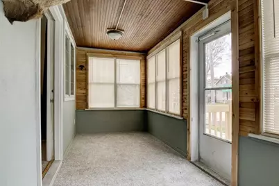 400 Elizabeth Avenue, Marinette, WI 54143 - Photo 6