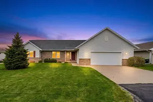 N8033 Lake Breeze Dr, Sherwood, WI 54169 - Photo 28