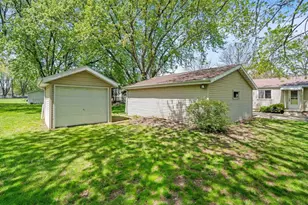 560 Thomas St, Fond du Lac, WI 54935 - Photo 24