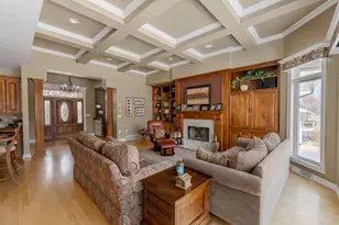 4262 Bellhaven Ln, Oshkosh, WI 54904 - Photo 2