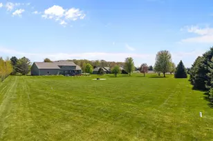 N159 Oakwood Ave, Neenah, WI 54956 - Photo 70