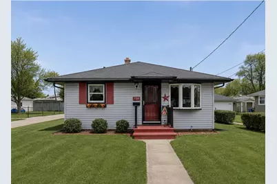 738 London Street, Menasha, WI 54952 - Photo 1