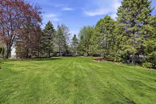 W2944 Northbrook Ct, Appleton, WI 54915 - Photo 4