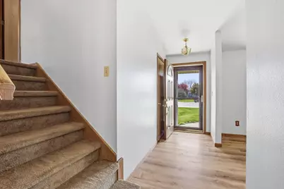 W2944 Northbrook Court, Appleton, WI 54915 - Photo 14
