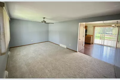 317 Sacramento Street, Berlin, WI 54923 - Photo 6