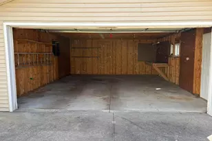 829 W Grant St, Appleton, WI 54914 - Photo 6